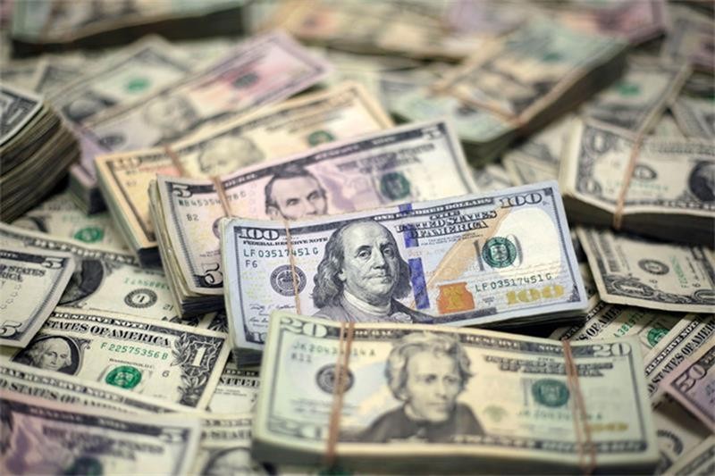La livre égyptienne stable face au dollar : un signe de résilience nationale